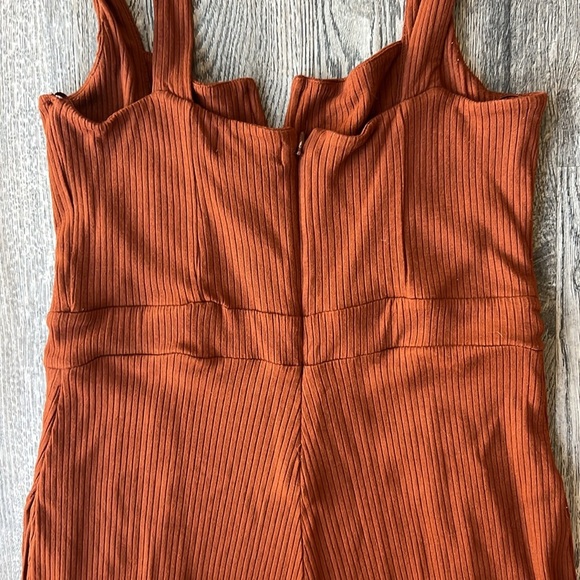 L*Space Jumpsuit Brown Selena Jumper Size Medium Sleeveless Lspace Pockets - Picture 9 of 10